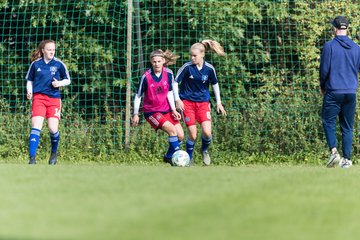 Bild 74 - wBJ Hamburger SV - FC Carl Zeiss Jena : Ergebnis: 5:1